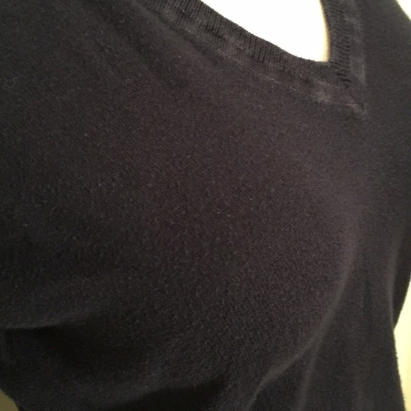 J. Crew Navy Long Sleeved Cotton V-Neck Sweater - Picture 4 of 5